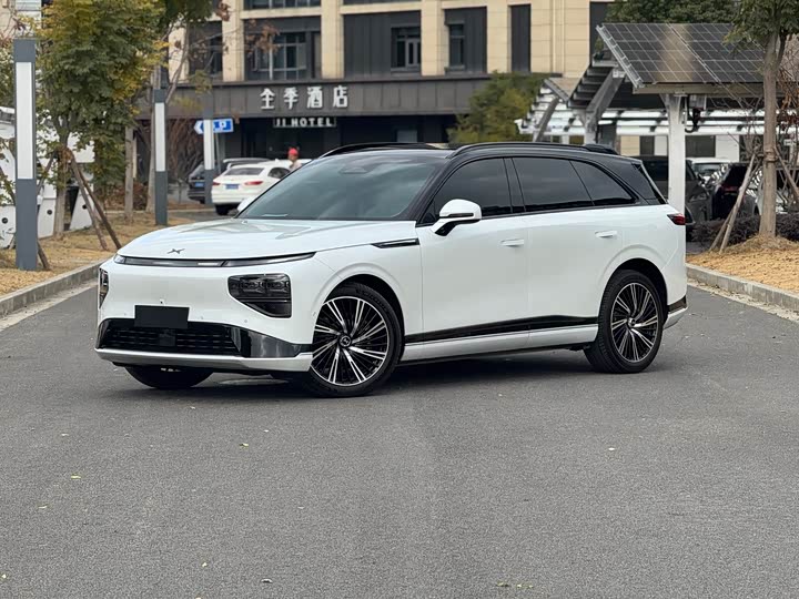 XPeng G9 2025 2025款 725 超长续航 Max