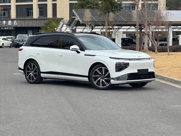 XPeng G9 2025 2025款 725 超长续航 Max