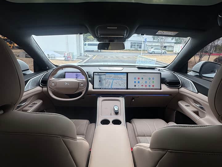 XPeng G9 2025 2025款 725 超长续航 Max