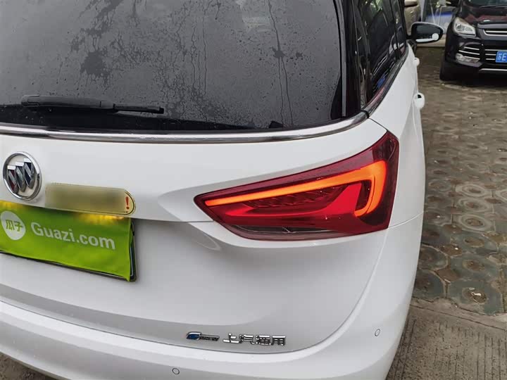 Buick GL6 2021 2021款 323T 轻混动互联豪华型