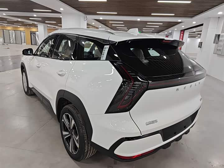 2025 Geely Atlas L