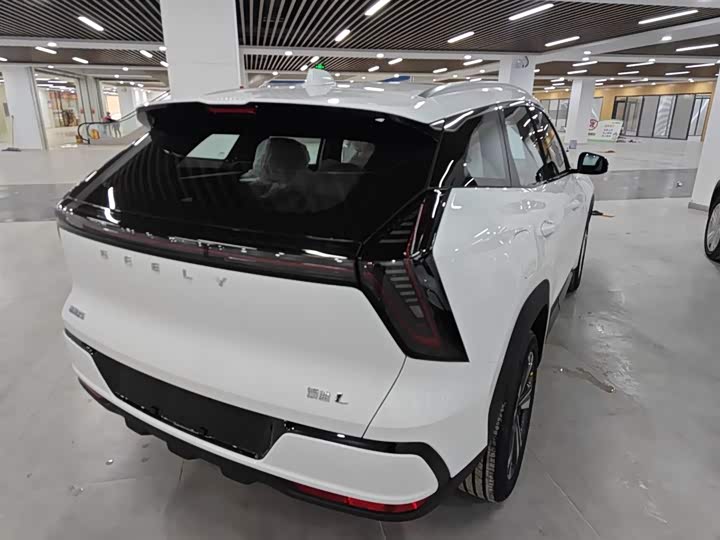 Geely Atlas L 2025 2025款 第四代 1.5TD DCT 山河