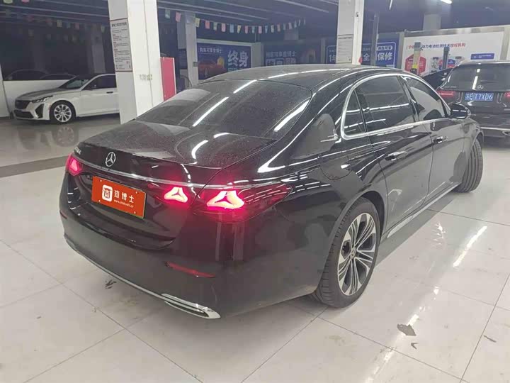 Mercedes-Benz E-Class Hybrid 2024 2024款 E 350 e L 插电式混合动力轿车