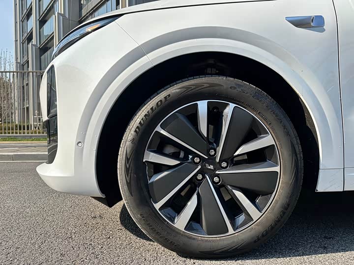 LiXiang L6 2025 2025款 Pro 智能焕新版