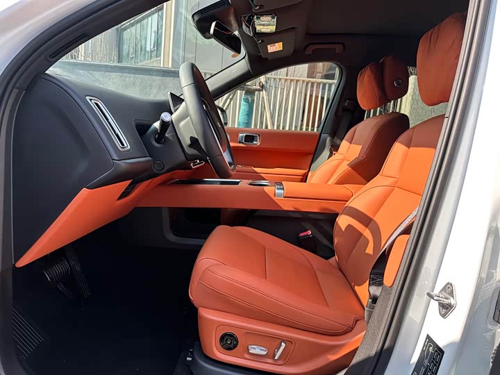 LiXiang L6 2025 2025款 Pro 智能焕新版