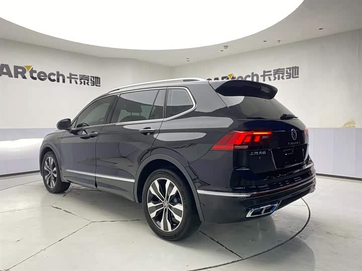 Volkswagen Tiguan L Pro 2025 2025款 出众款 330TSI 自动两驱R-Line龙耀版