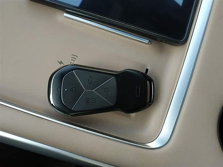 XPeng G9 2025 2025款 625 长续航 Max