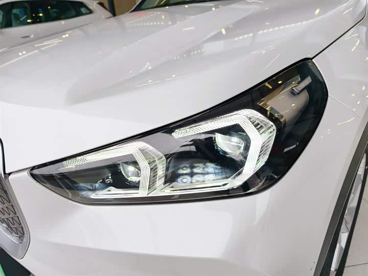 BMW iX1 2025 2025款 eDrive25L X设计套装