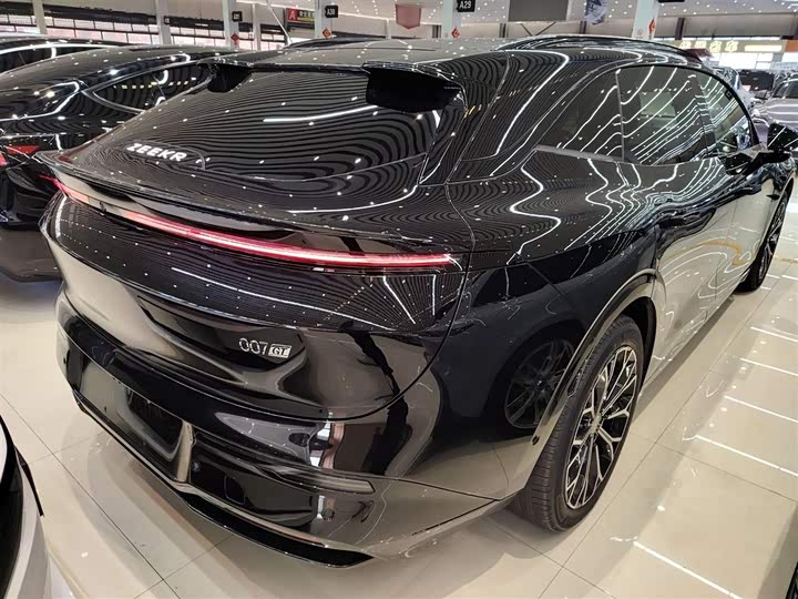 Zeekr 007 GT 2025 2025款 后驱智驾版 75kWh