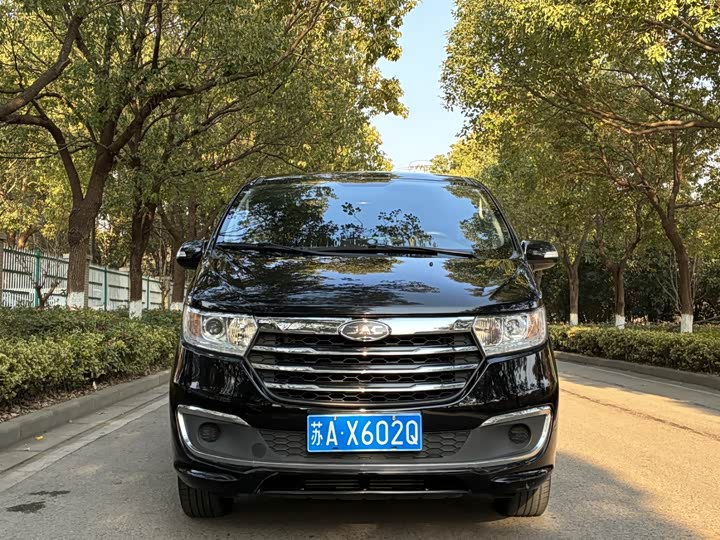 JAC Refine M3 2023 2023款 PLUS 1.5T 7/8座智联版