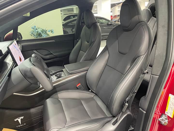 Tesla Model X 2023 2023款 双电机全轮驱动版