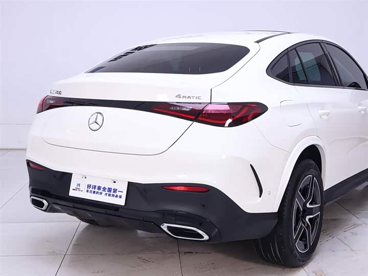 Mercedes-Benz GLC-Class Coupe 2024 2024款 GLC 260 4MATIC 轿跑SUV