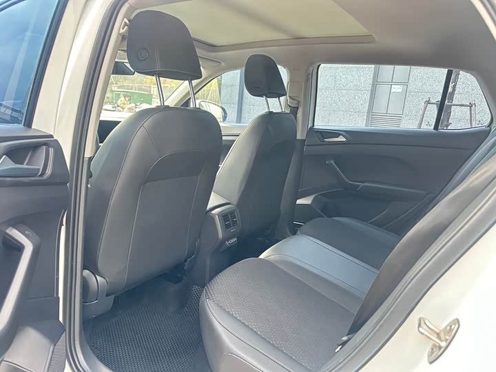 Volkswagen Tacqua 2023 2023款 200TSI DSG 悦智联版