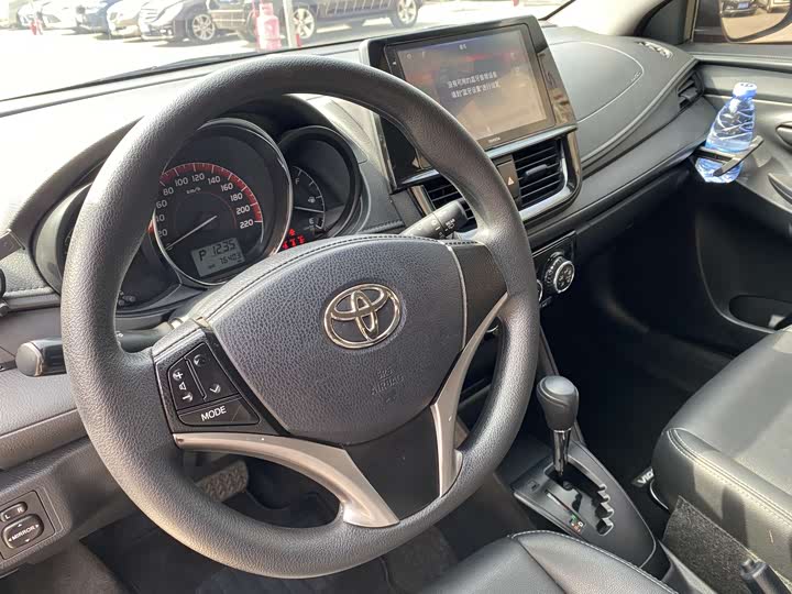 Toyota Vios FS 2021 2021款 1.5L CVT锋驰版