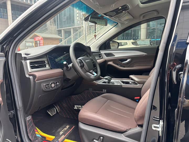 Jetour X90 Plus 2023 2023款 改款 1.6TD DCT别墅 5座