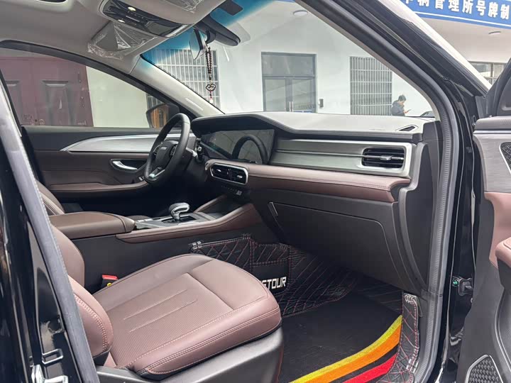 Jetour X90 Plus 2023 2023款 改款 1.6TD DCT别墅 5座