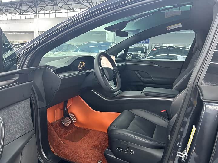 Tesla Model X 2023 2023款 双电机全轮驱动版