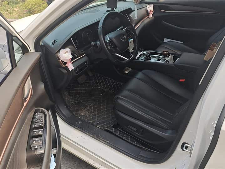 GAC Trumpchi GA6 2022 2022款 270T 自动豪华版