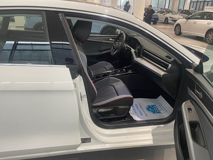 Volkswagen Lamando L 2025 2025款 凌渡L 280TSI DSG酷辣版