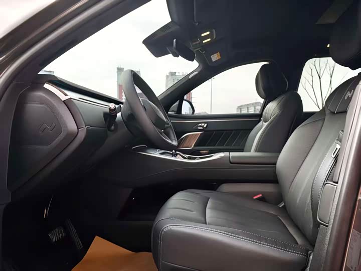 Nio Onvo L90 2025 2025款 Ultra 六座版