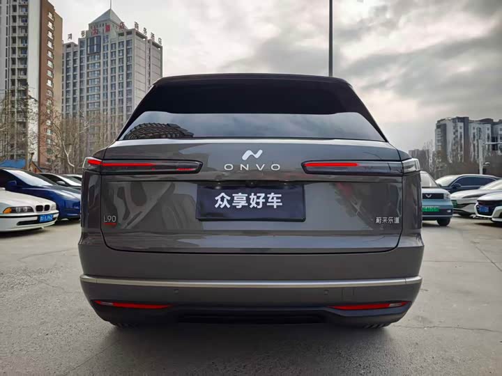 Nio Onvo L90 2025 2025款 Ultra 六座版