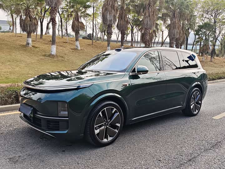 2025 LiXiang L9