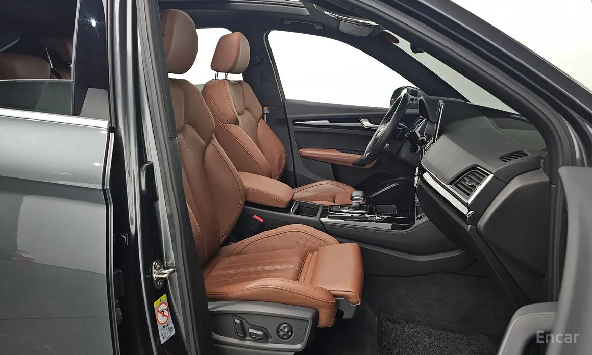 Audi Q5 2017 45 TFSI Quattro Premium Sportback