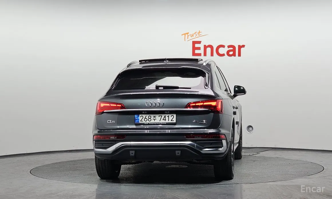 Audi Q5 2017 45 TFSI Quattro Premium Sportback