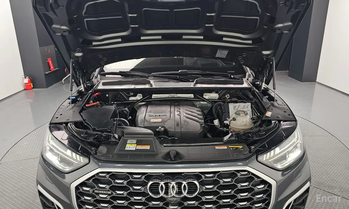 Audi Q5 2017 45 TFSI Quattro Premium Sportback