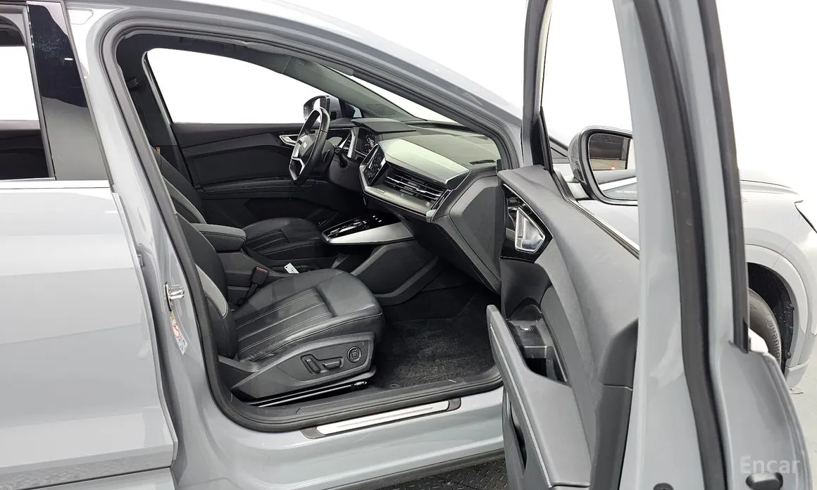 Audi Q4 e-tron 2022 40