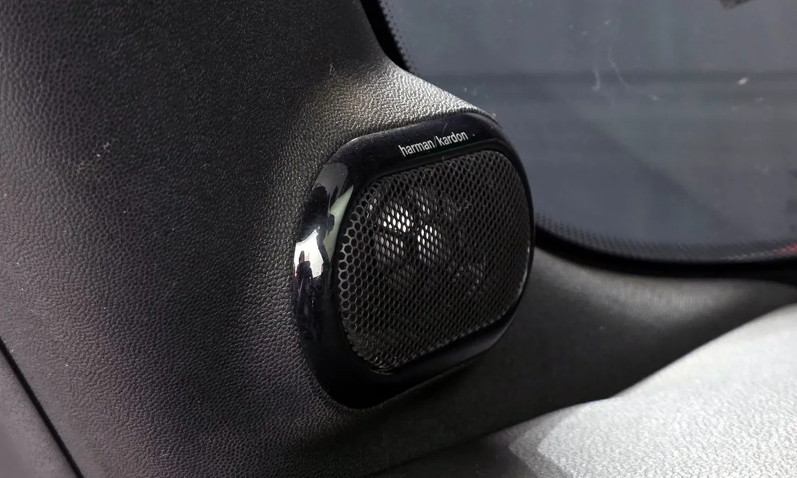 Mini Cooper Convertible 2001 Standard