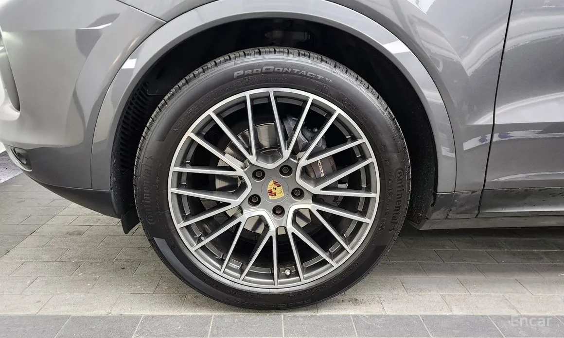 Porsche Cayenne 2019 3.0 PLATINUM EDITION