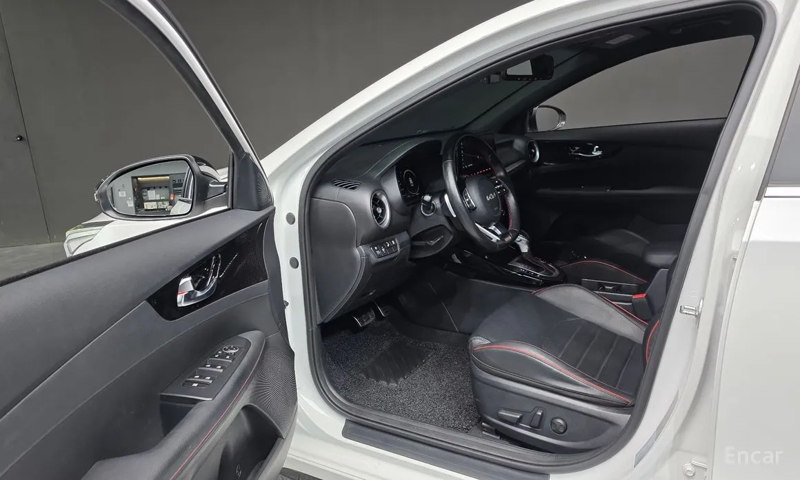 Kia K3 2021 1.6 Turbo GT 5Door