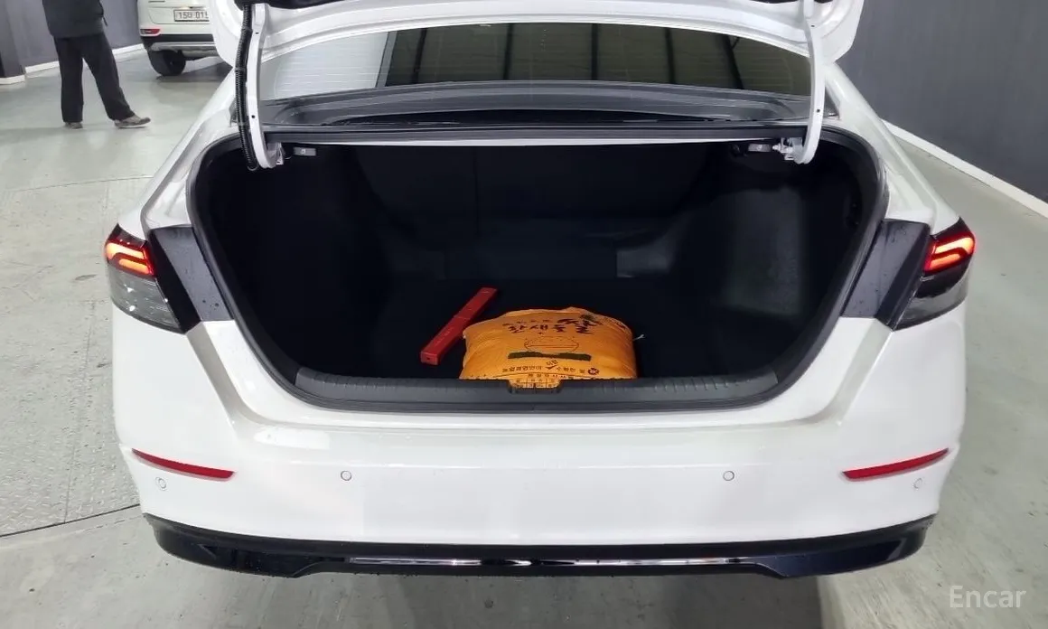 Honda Accord 2023 2.0 Hybrid Touring