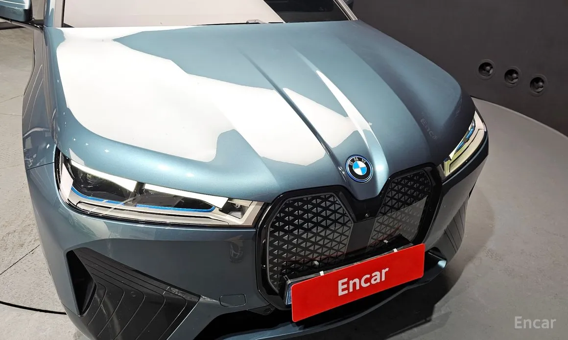 BMW iX 2021 xDrive50 Sports Plus