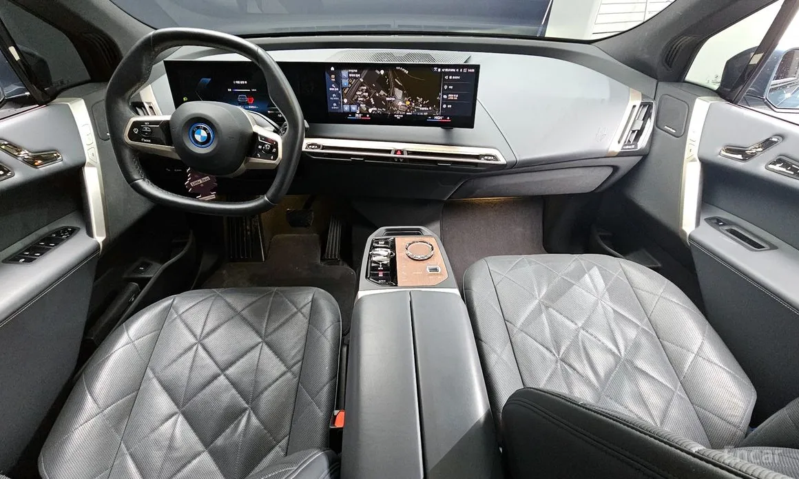 BMW iX 2021 xDrive50 Sports Plus