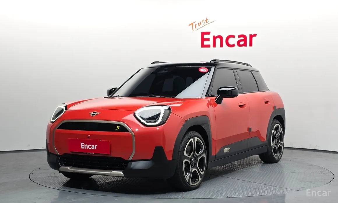 Mini Aceman 2025 SE Favoured
