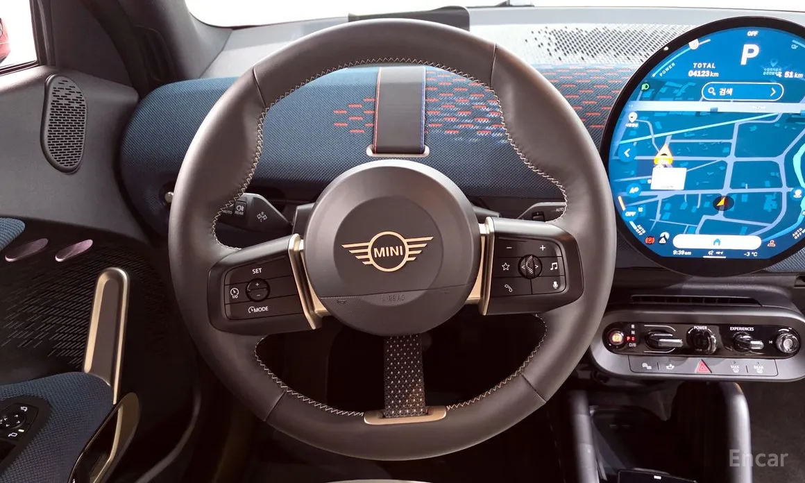 Mini Aceman 2025 SE Favoured