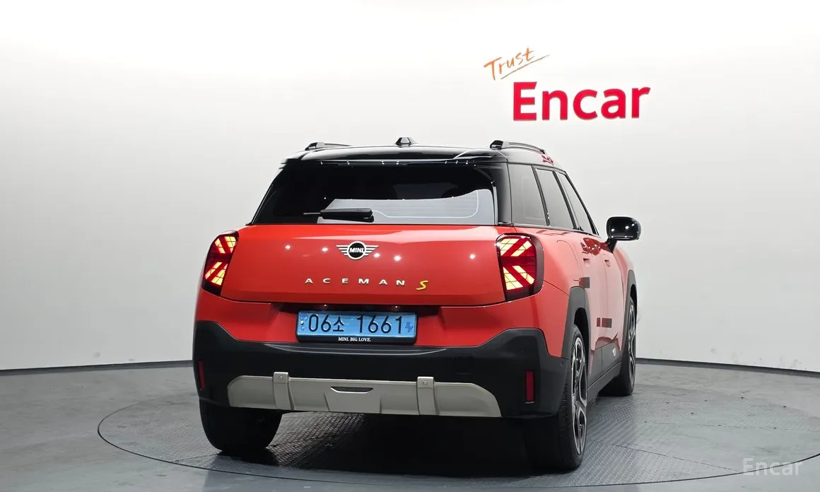 Mini Aceman 2025 SE Favoured