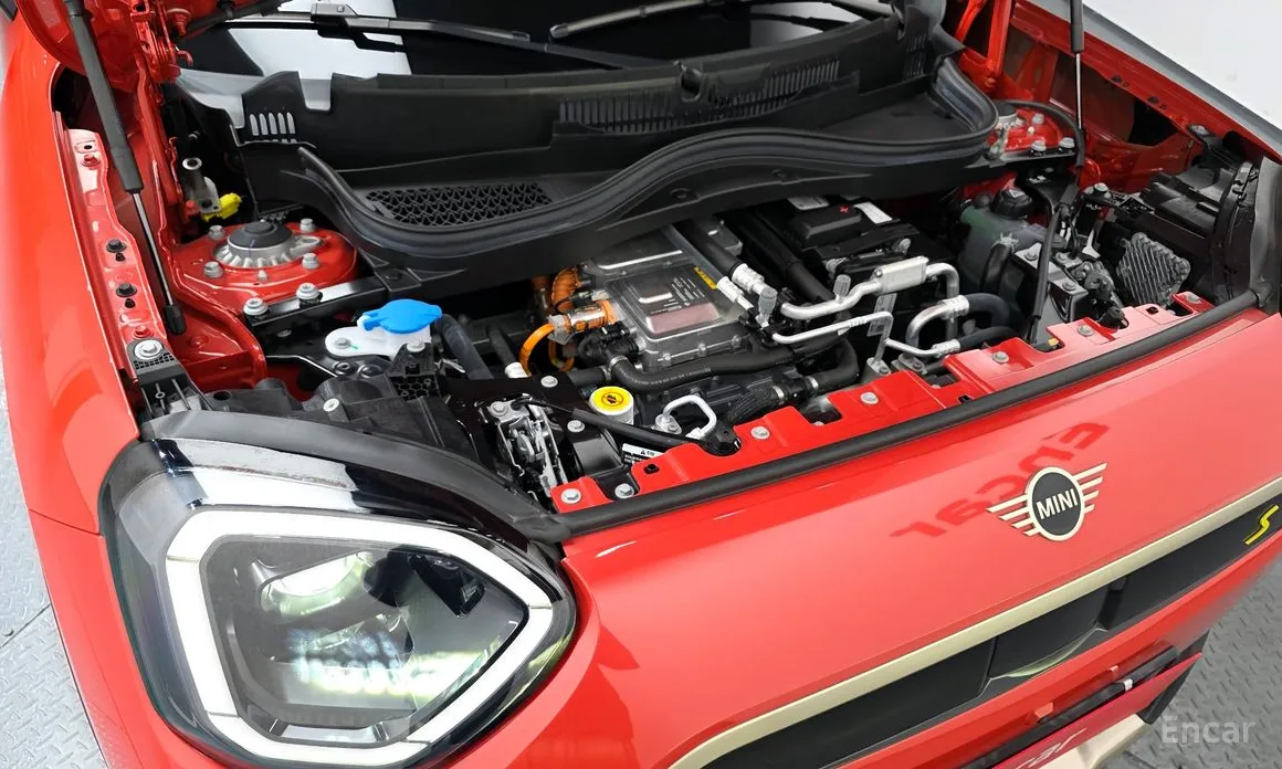 Mini Aceman 2025 SE Favoured