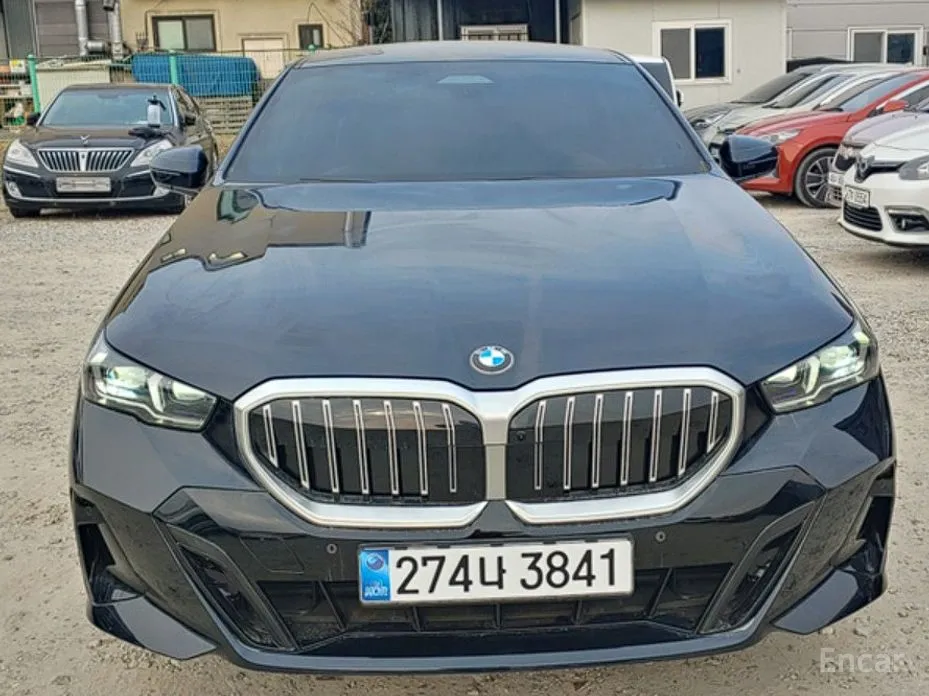 BMW 5 Series 2023 530i xDrive M Sport