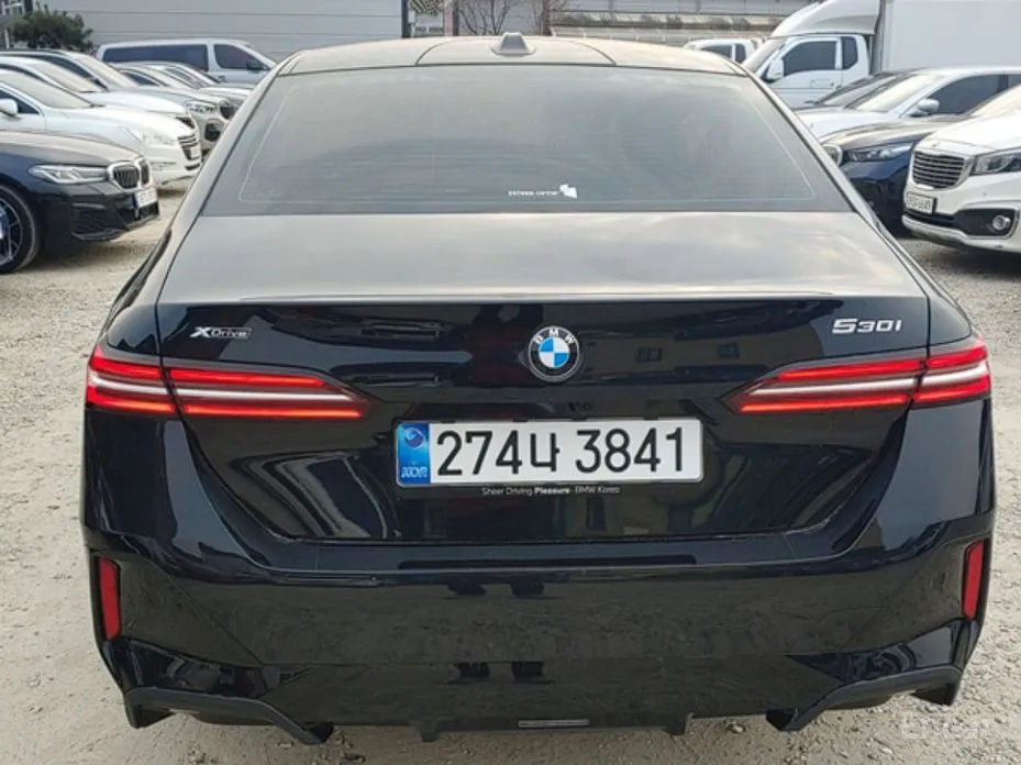 BMW 5 Series 2023 530i xDrive M Sport