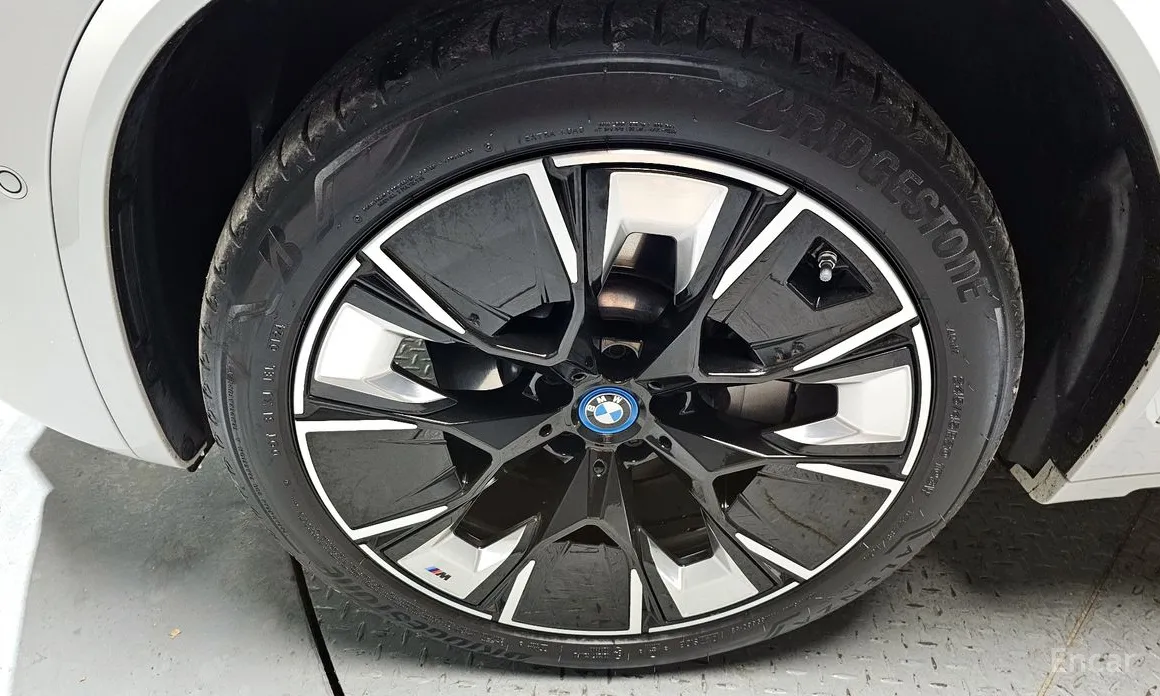 BMW iX3 2021 M Sports