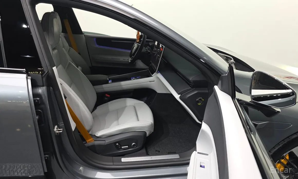 Polestar 4 2024 Long Range Duel Moter