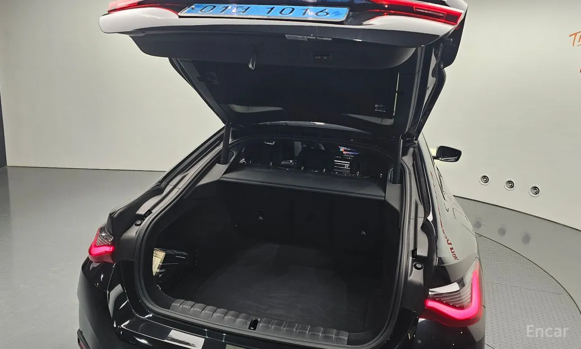 BMW i4 2021 eDrive40 M Sports Pro