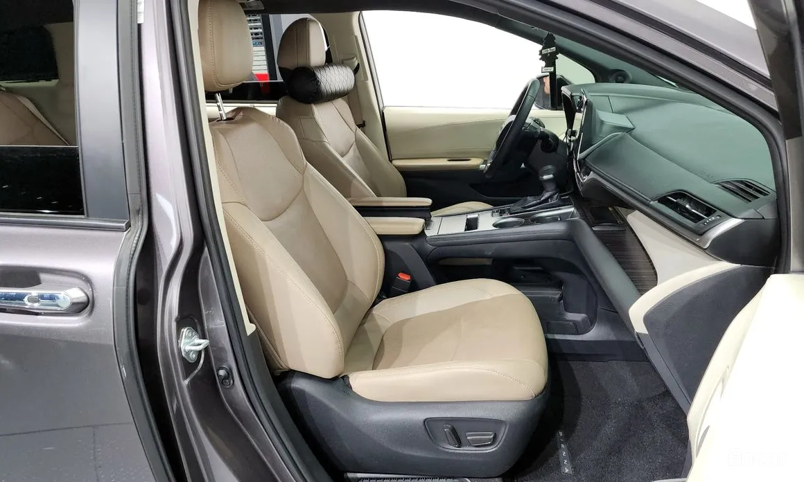 Toyota Sienna 2020 2.5 Hybrid 2WD