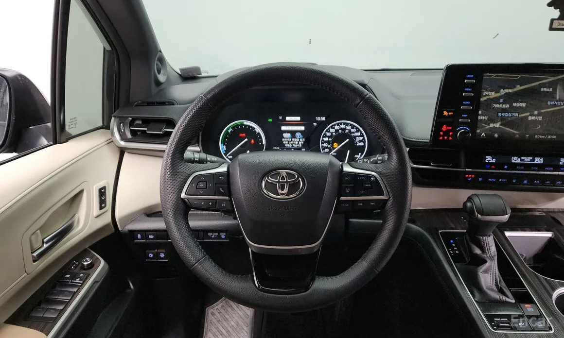 Toyota Sienna 2020 2.5 Hybrid 2WD