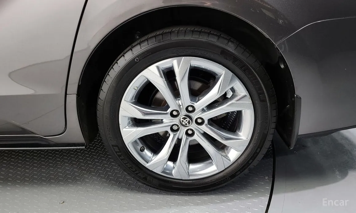 Toyota Sienna 2020 2.5 Hybrid 2WD