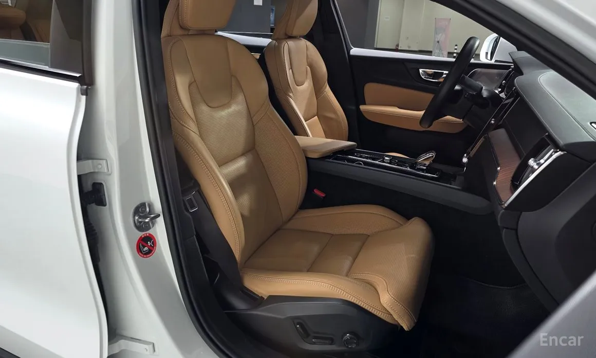 Volvo V60 2019 B5 Ultimate AWD