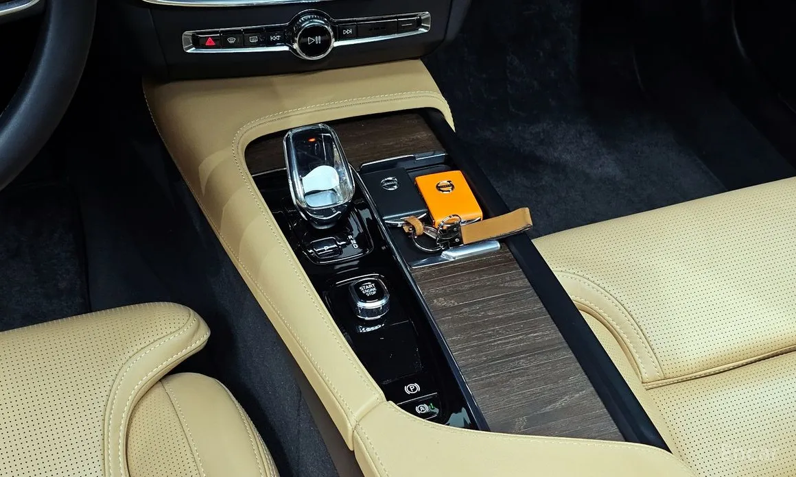 Volvo S90 2016 B6 AWD Ultimate Bright